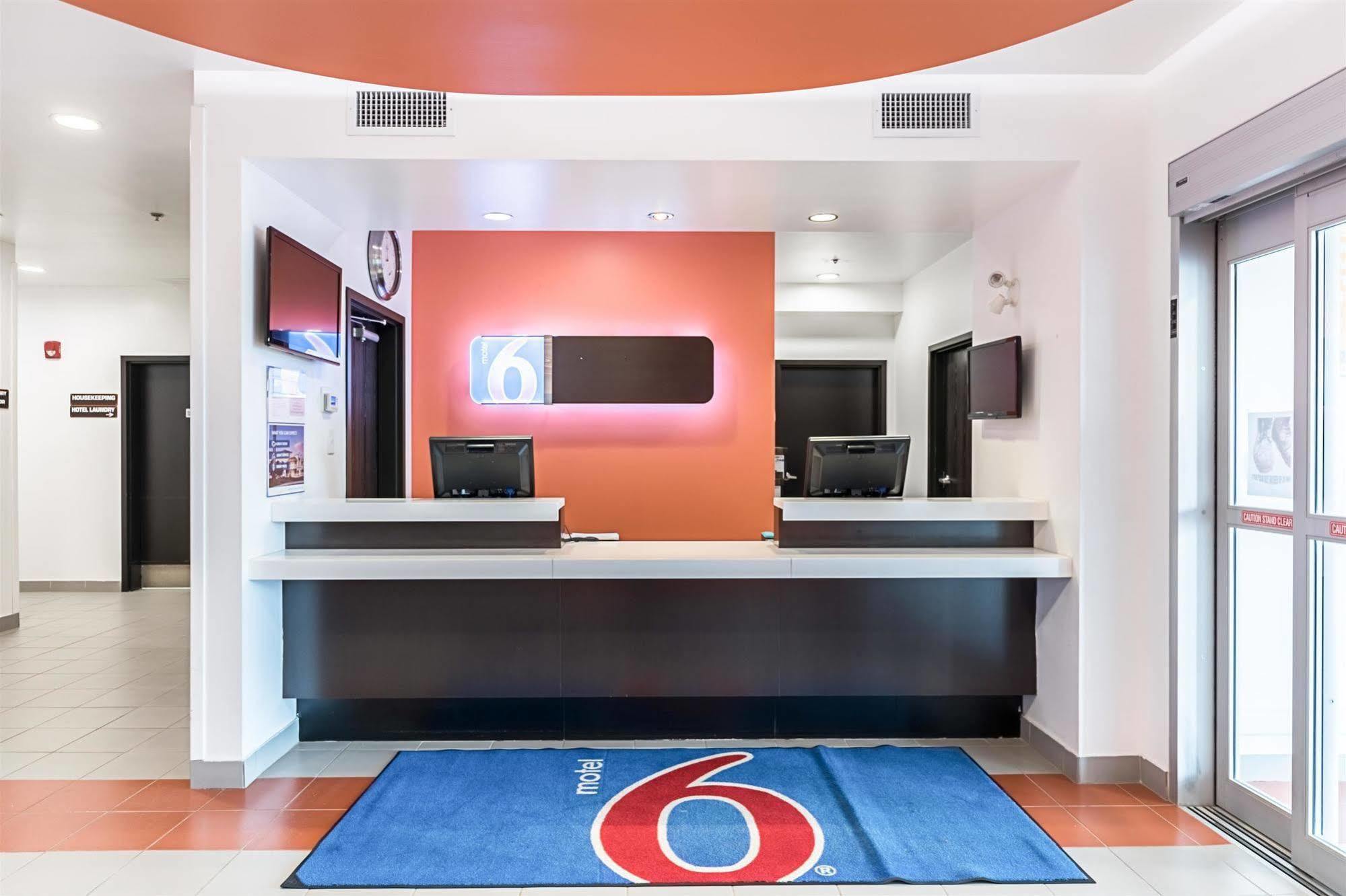 Motel 6-Moosomin, Sk Eksteriør billede