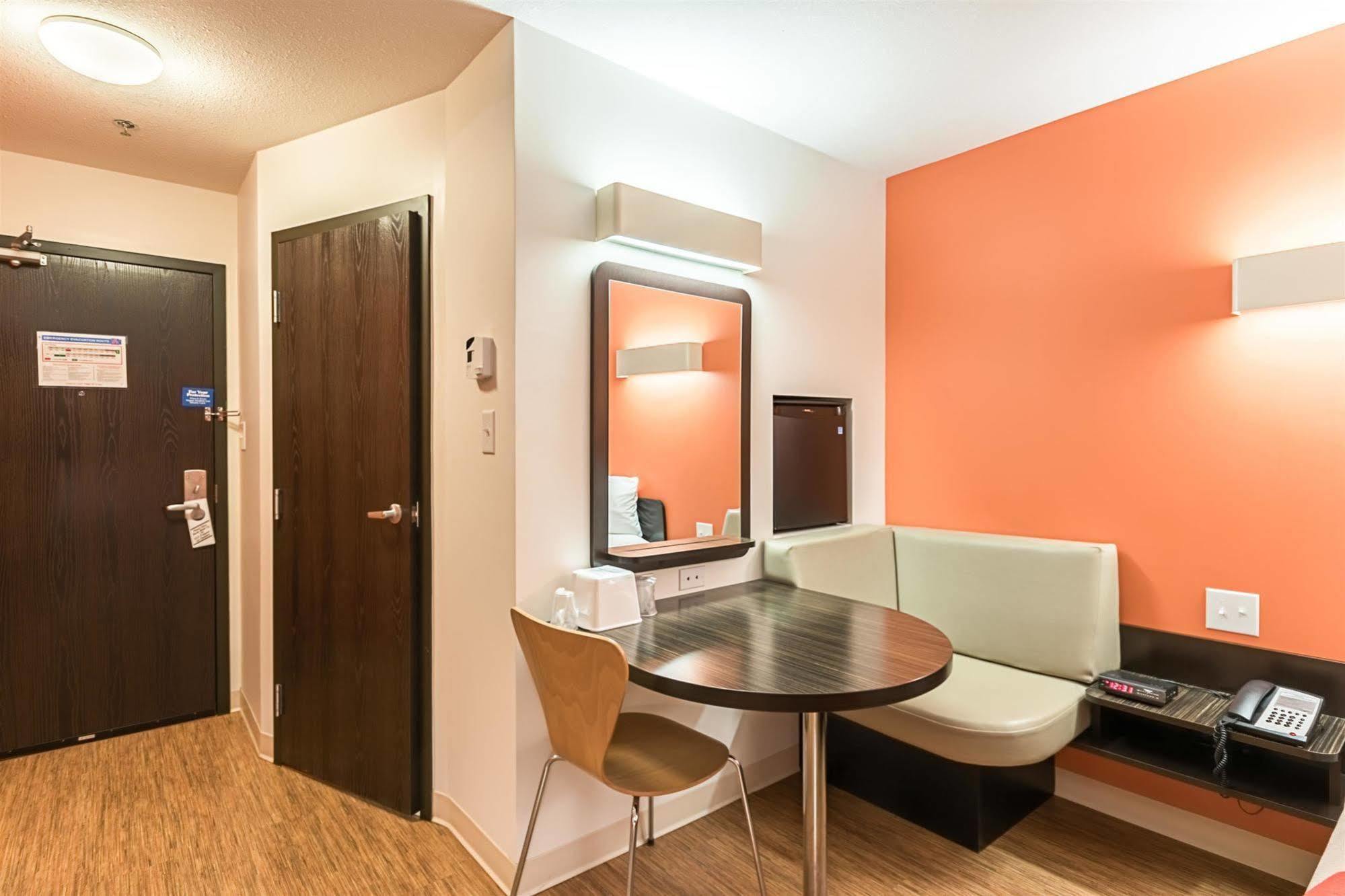 Motel 6-Moosomin, Sk Eksteriør billede